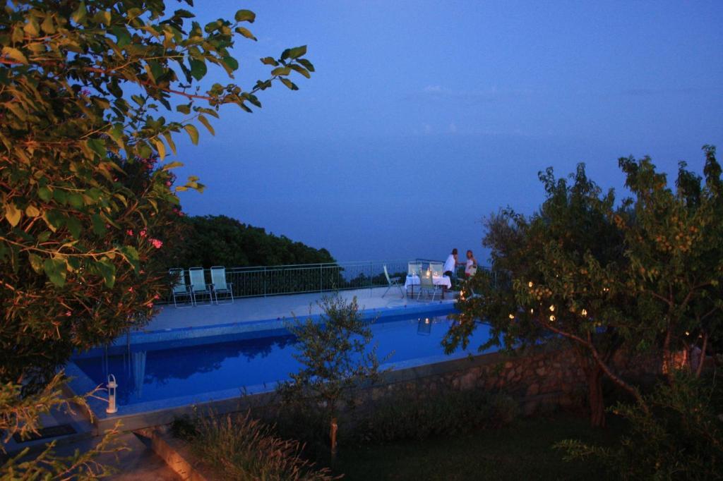 Boutique Home Saltaragazza Petrovac Exterior photo